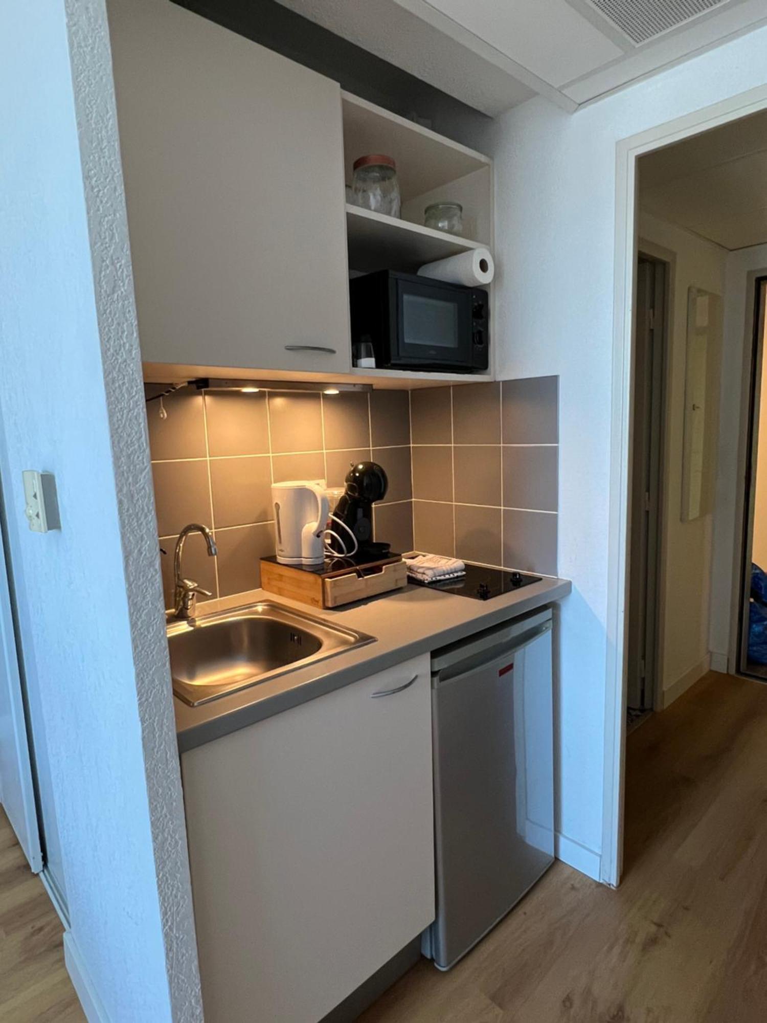Appart'Hotel - Gare Tgv - Courtine - Confluence - 218 亞維農 外观 照片